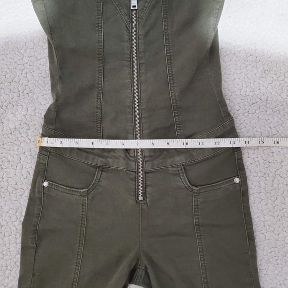 Sexy GUESS Women's Cara Zip-Front Denim Jumpsuit - Army Olive - XS - Picture 10 of 16